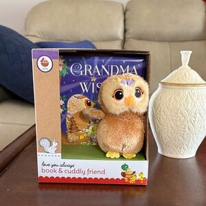 Plush Owl with Grandma Wishes Book - Brand new in box
